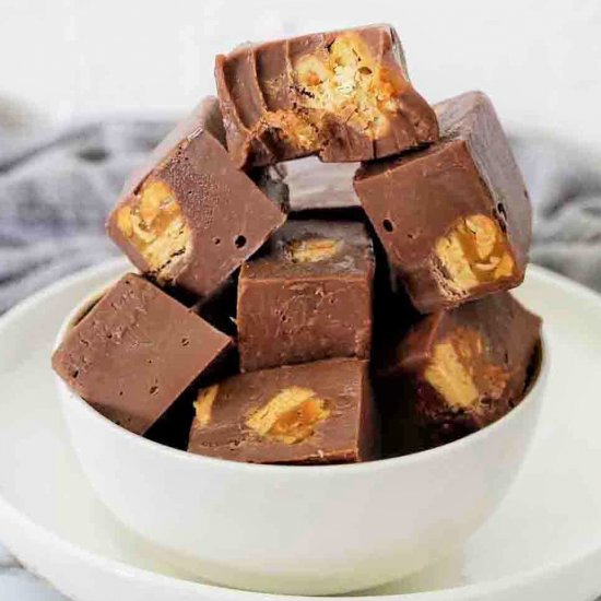 Snickers Fudge