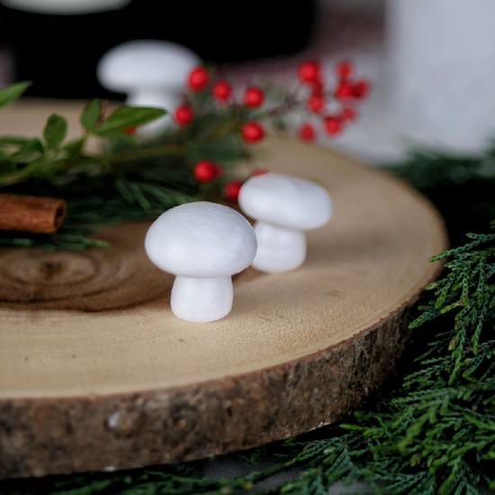 Simple French Meringue Mushrooms