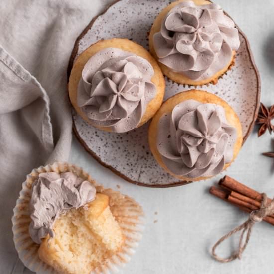 Easy Chai Buttercream Frosting