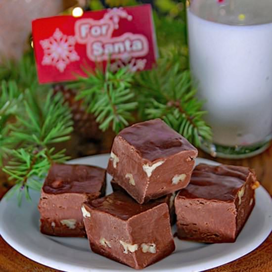 Aunt Teen’s Christmas Fudge