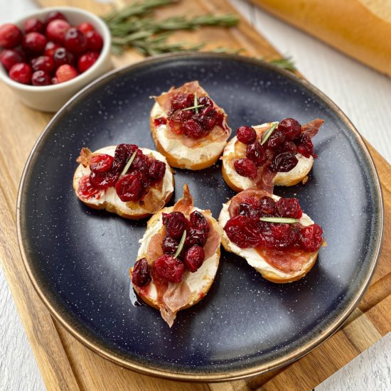 Cranberry and Goat Cheese Crostini