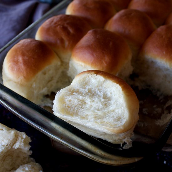 Fluffy dinner rolls