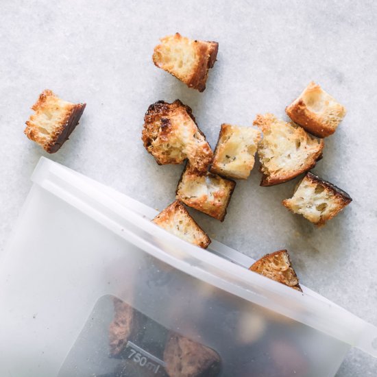 How to Freeze and Thaw Croutons