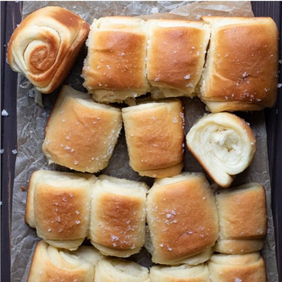 Buttery Parker House Bread Rolls