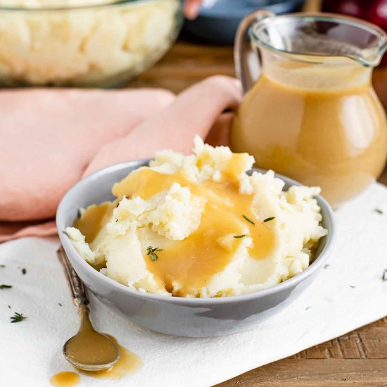 Vegan Garlic Mashed Potatoes