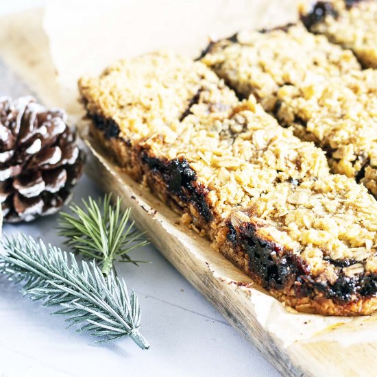 Christmas Mincemeat Bars – Vegan