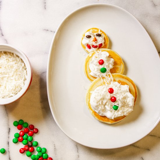 How to Make Snowman Pancakes