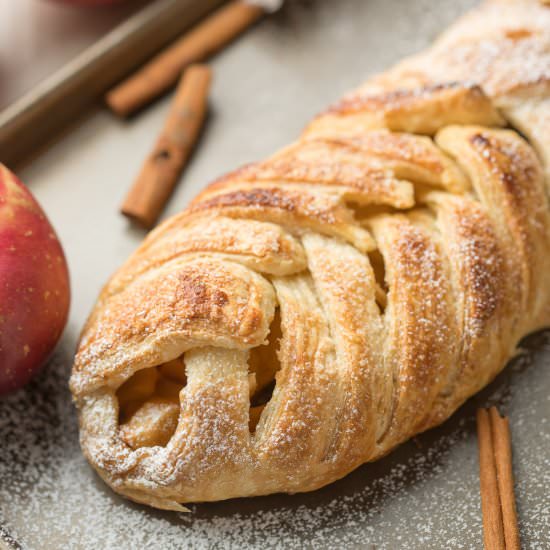 Vegan Apple Strudel