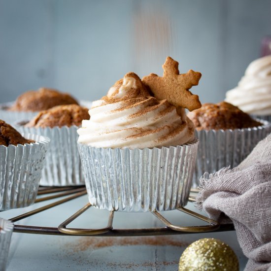 Easy Gingerbread Cupcakes