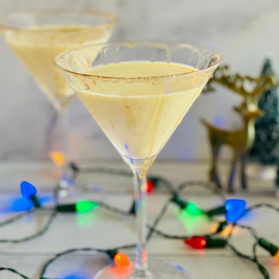 Eggnog Vodka Martini