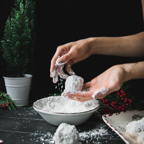 Walnut Snowball Cookies