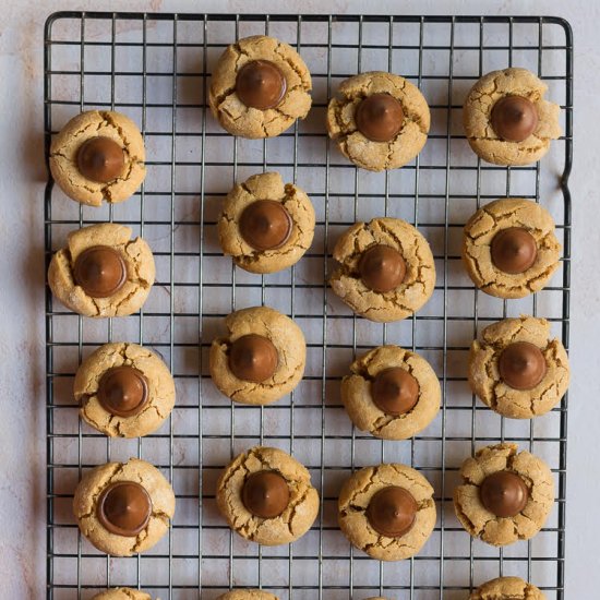 Peanut Butter Blossom Cookies