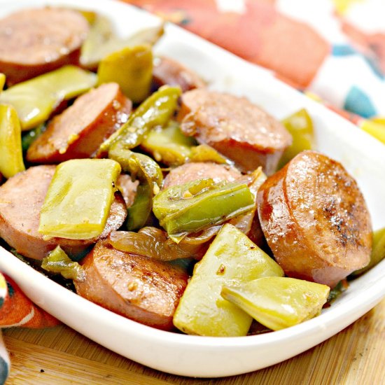 KETO GREEN BEANS &SAUSAGE SKILLET