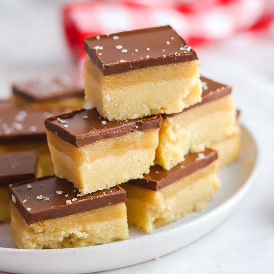 Vegan Millionaire Shortbread