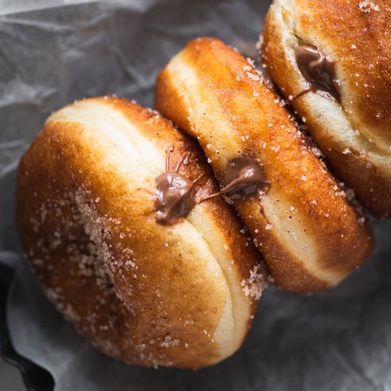 Eggless Bomboloni