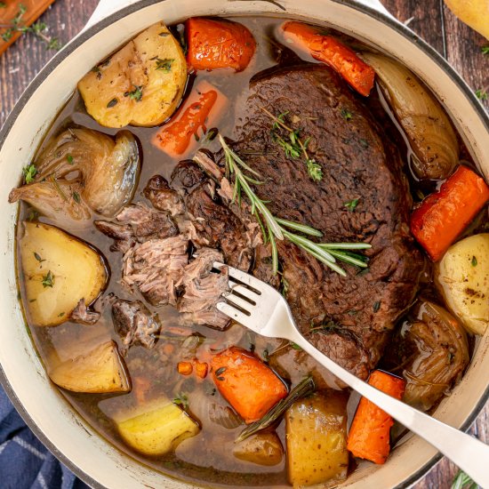 How to make Pot Roast (3 methods)