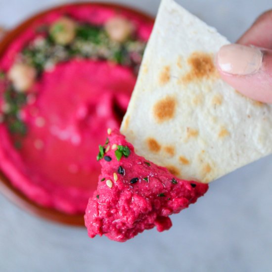 Easy Beetroot Hummus