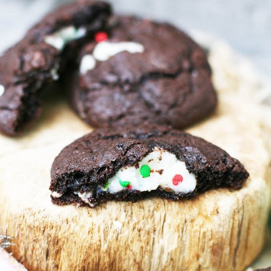 Stuffed Chocolate Mint Cookies