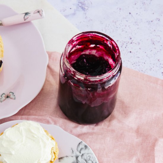 Easy Blackcurrant Jam