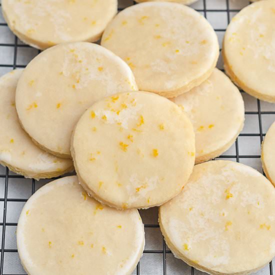 vegan lemon shortbread cookies