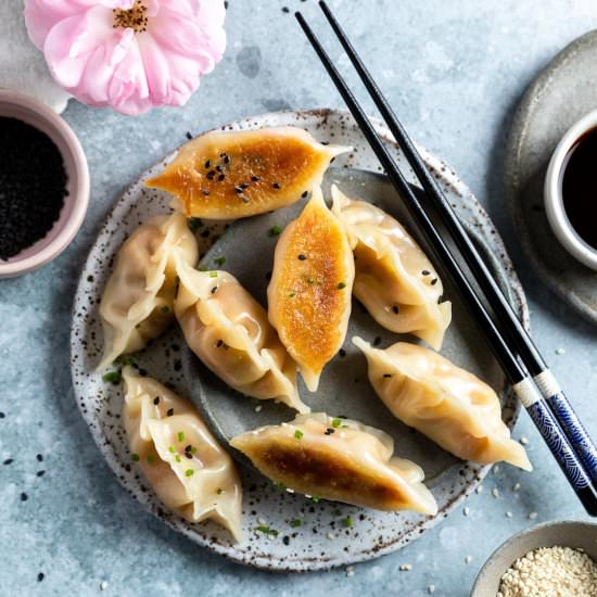 Veggie Gyoza (Yasai Gyoza)