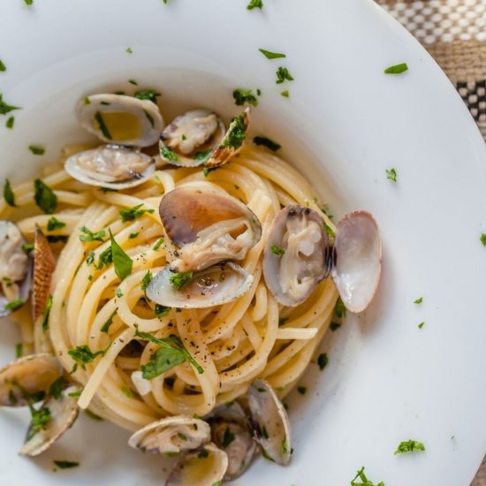 Spaghetti with clams