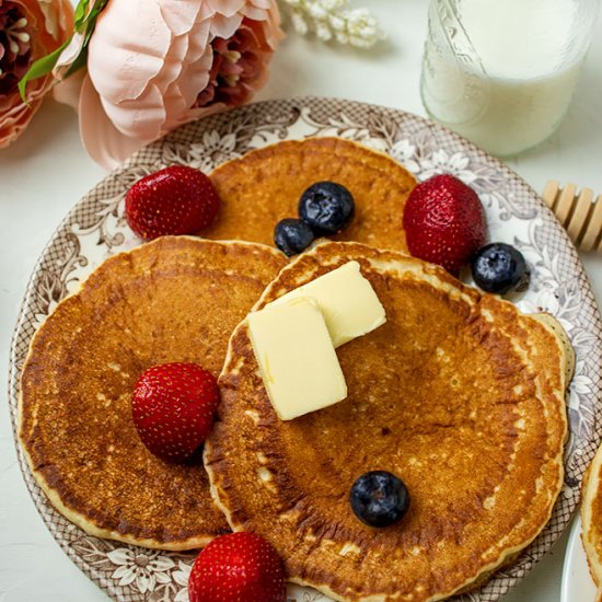 BEST SOUR CREAM PANCAKES