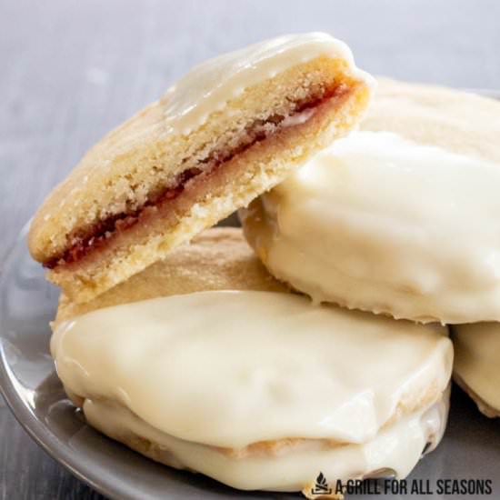 Raspberry White Chocolate Cookies