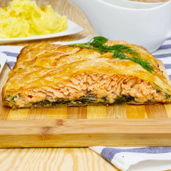 Salmon in puff pastry