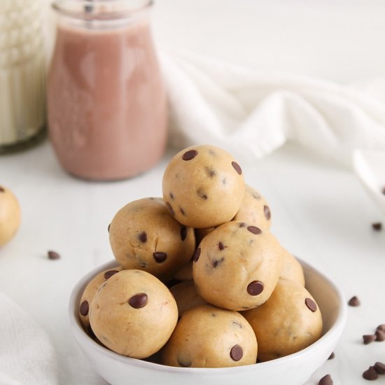 Raw Edible Cookie Dough Bites