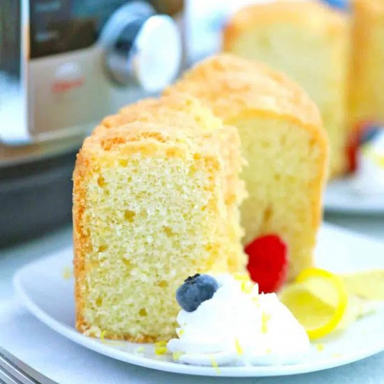 Instant Pot Lemon Pound Cake