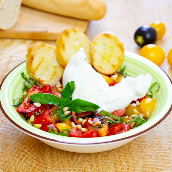 Burrata with tomatoes