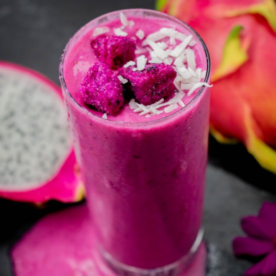 Pink Dragonfruit Smoothie