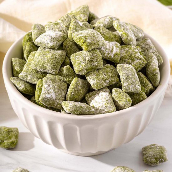 Matcha Puppy Chow (muddy buddies)