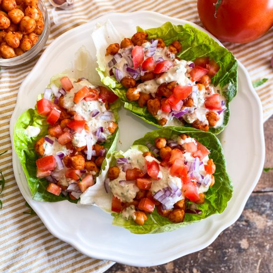 Chickpea Wraps with Garlic Sauce