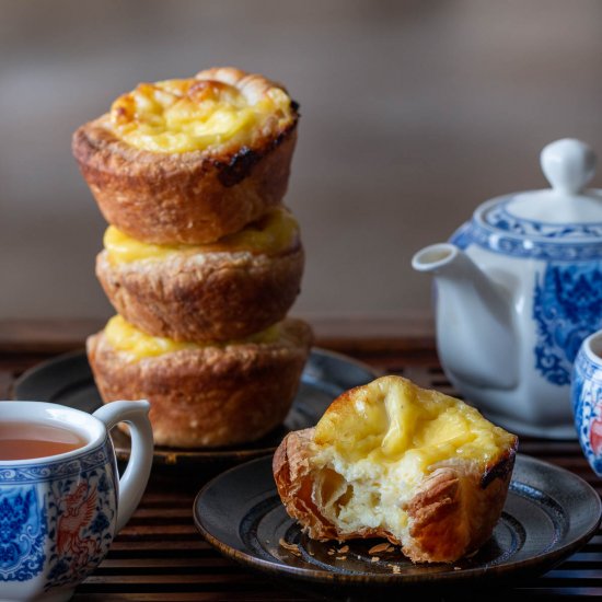 Hong Kong Style Egg Tarts