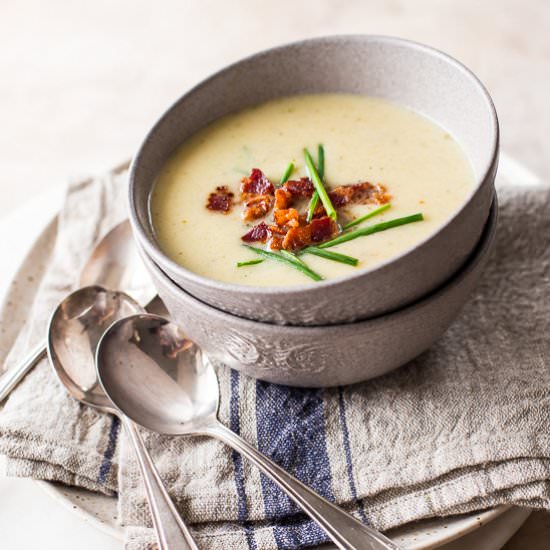 Creamy Cauliflower Soup