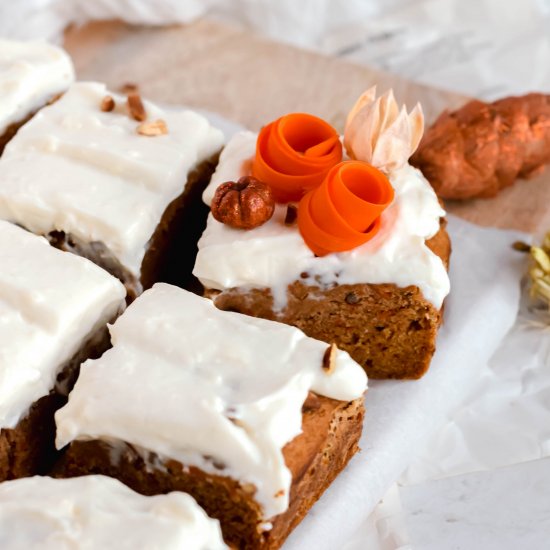 Healthier Carrot Cake Bars