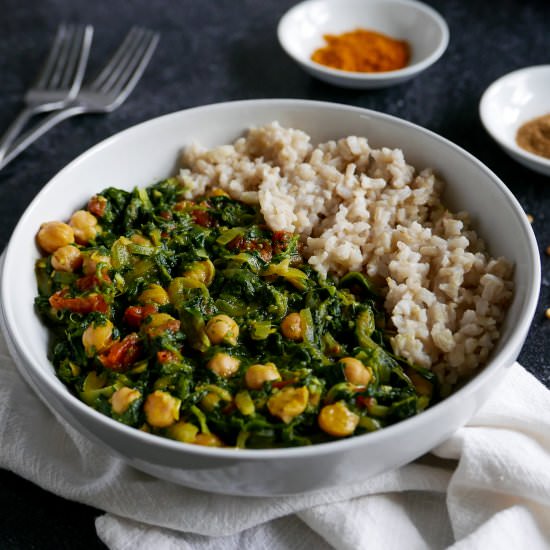 Chickpea Spinach Curry (Chana Saag)