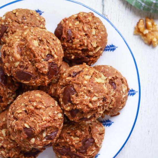 Sourdough Oatmeal Walnut Cookies