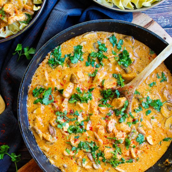 Creamy Chicken Stroganoff