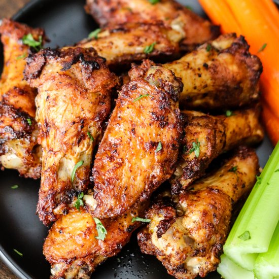 Air Fryer Chicken Wings (THE BEST)