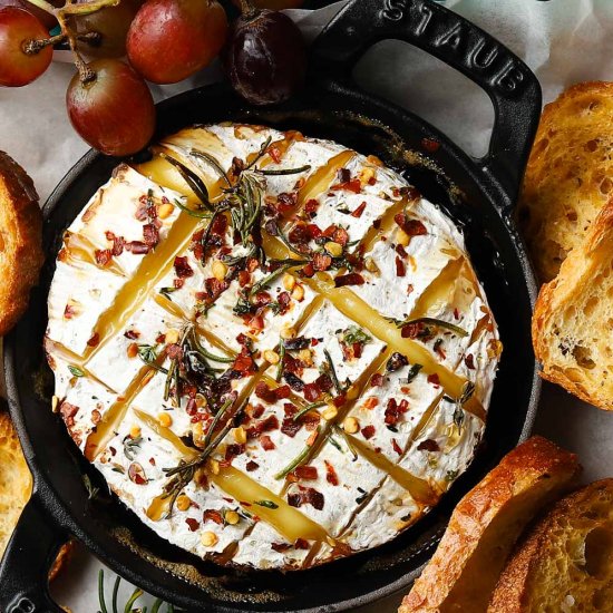 Baked Camembert with Honey