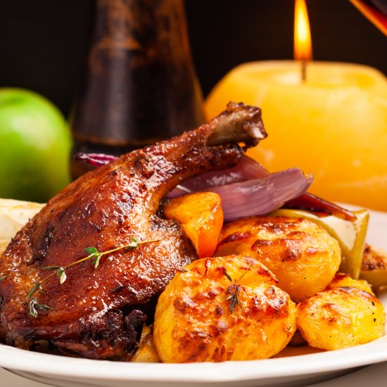 BAKED DUCK LEG WITH POTATOES, APPLE