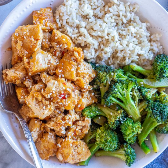 Sweet & Spicy Chili Tofu Bowls