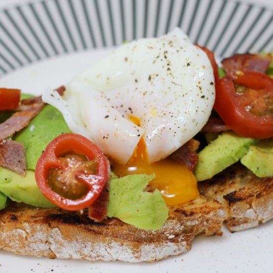 Bacon Tomato and Avocado Sandwich