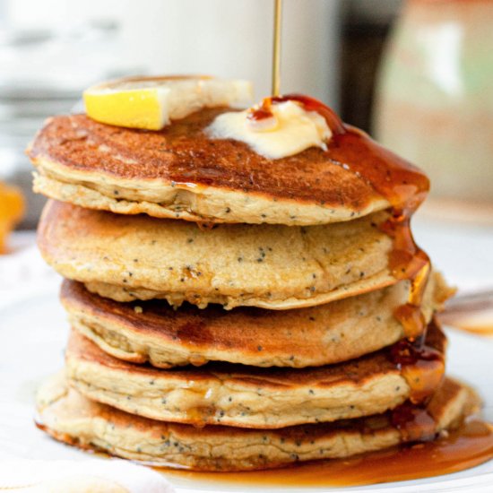 Vegan Lemon Poppy Seed Pancakes