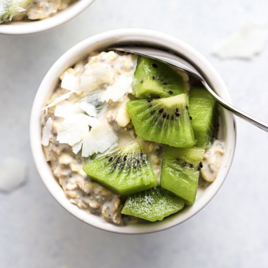 Kiwi Coconut Overnight Oats