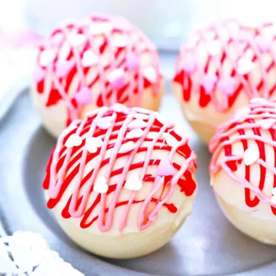 Valentine’s Day Hot Chocolate Bomb