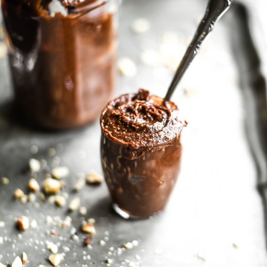 Homemade Chocolate Hazelnut Butter